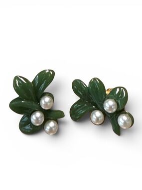 Jade and Pearl Leaf Earrings